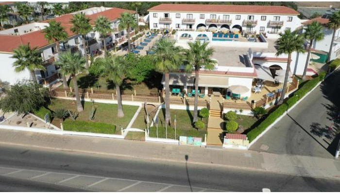 Cosmelenia Hotel Apartments poza 2