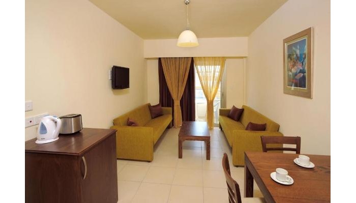 Euronapa Hotel Apartments poza 6