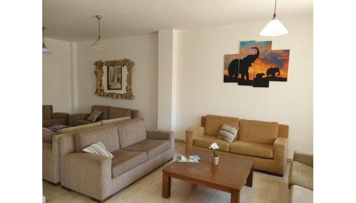 Florea Hotel Apartments poza 3