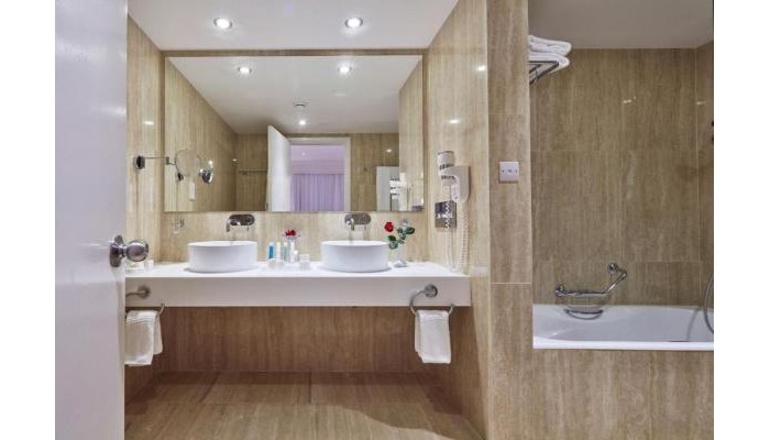 Grecian Bay Hotel poza 18