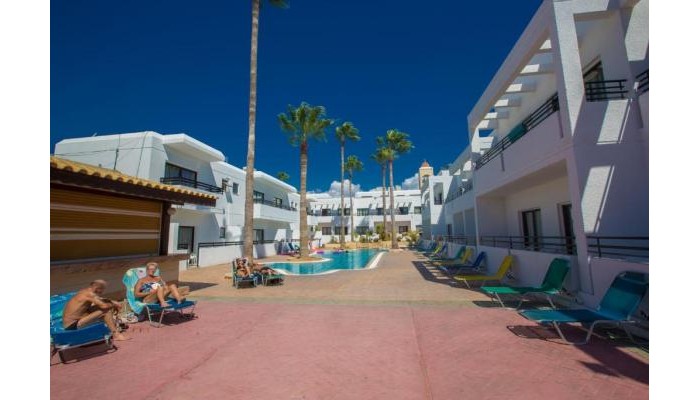 Anthea Apartments poza 3