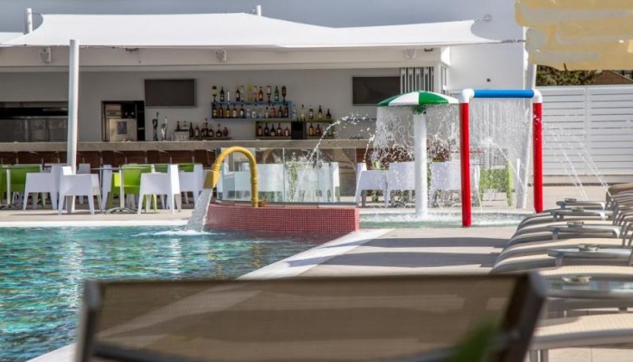 Hotel Nicholas Color poza 10