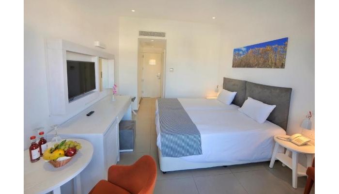 Nissiana Hotel & Bungalows poza 4