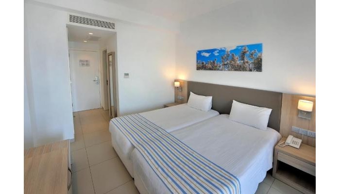 Nissiana Hotel & Bungalows poza 5