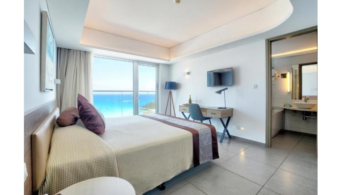 Vassos Nissi Plage Hotel & Spa poza 1