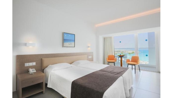 Vassos Nissi Plage Hotel & Spa poza 3