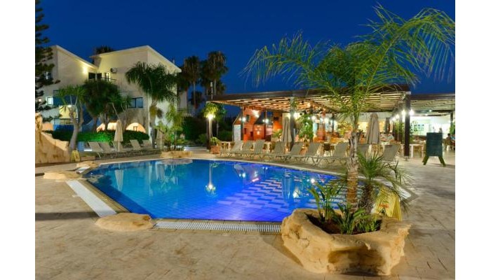 Makronissos Village poza 1