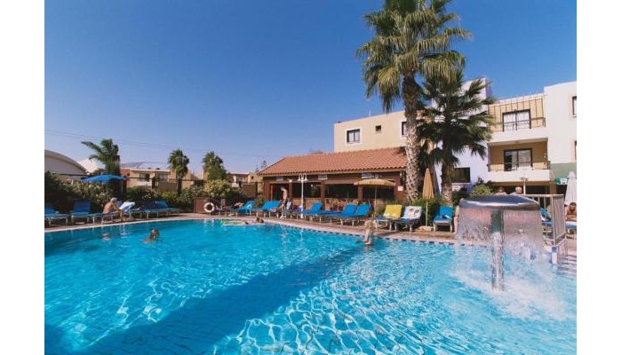 Senator Hotel Apartments poza 16