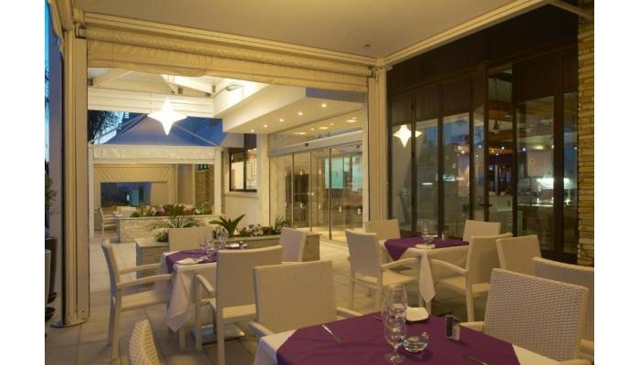 Senator Hotel Apartments poza 11