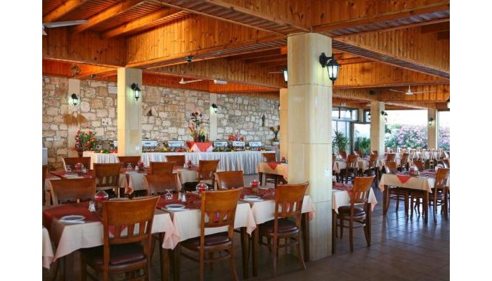 Corallia Beach Hotel Apartments poza 7