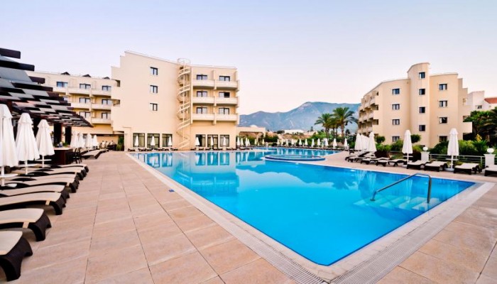 Hotel Vuni Palace poza 0