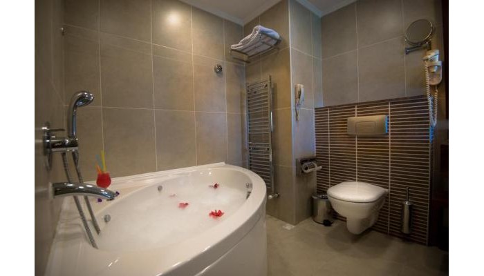 Korineum Golf Resort poza 12