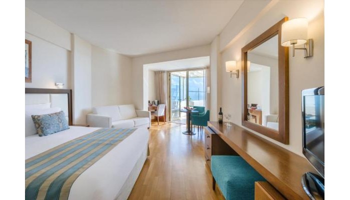 Hotel Golden Bay Beach poza 1