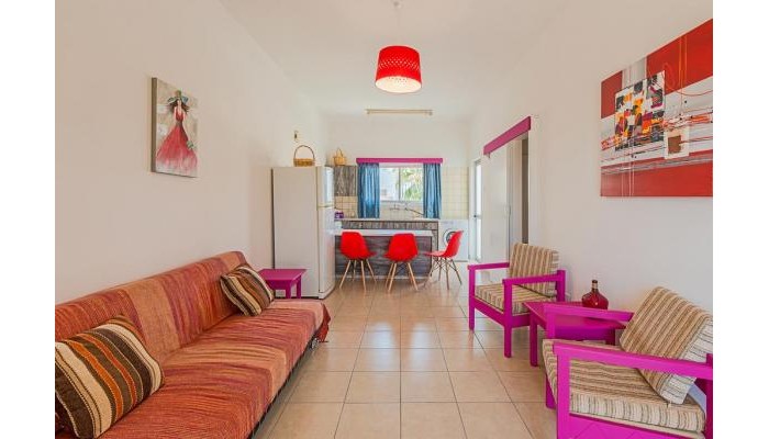 Color Cyprus Apartments poza 7
