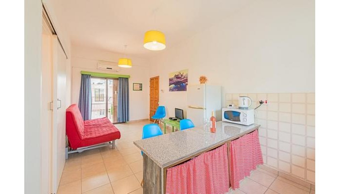 Color Cyprus Apartments poza 13