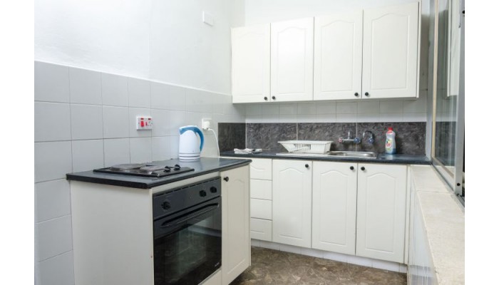 Laila's Holiday Apartments poza 2