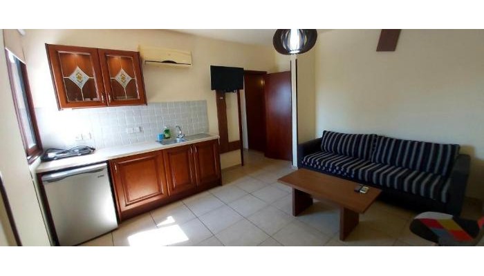 Hotel Lakis Court poza 3