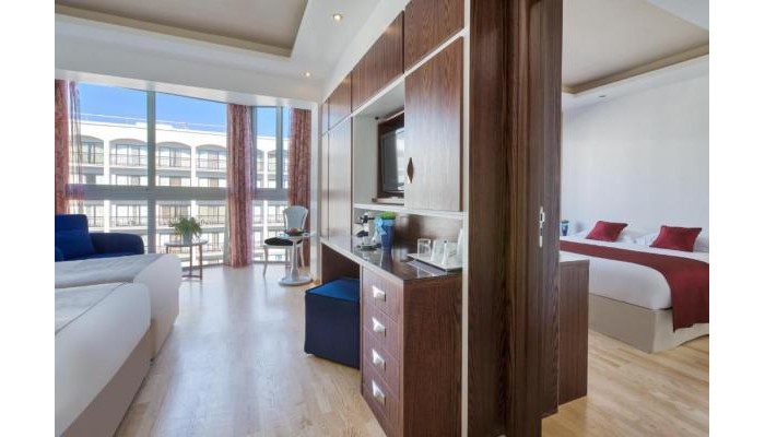 Lordos Beach Hotel & Spa poza 8