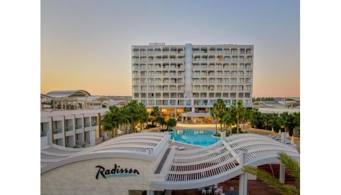 Radisson Beach Resort Larnaca poza 2