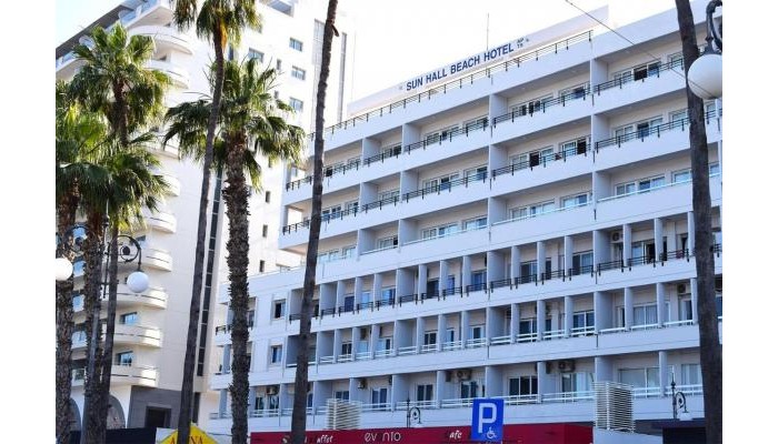 Sun Hall Beach Hotel Apartments poza 0