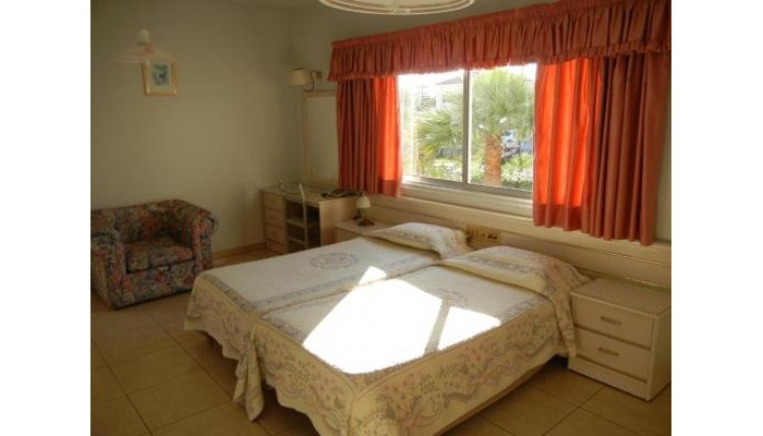 Tsialis Hotel Apartments poza 3