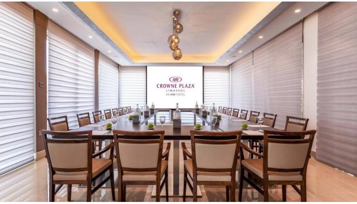 Hotel Crowne Plaza Limassol poza 8