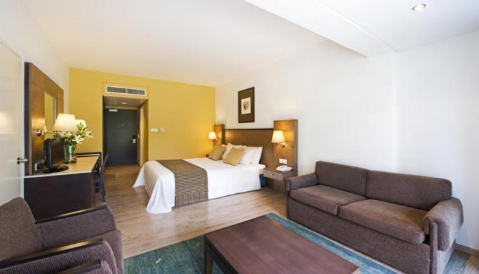 Hotel Mediterranean Beach poza 6