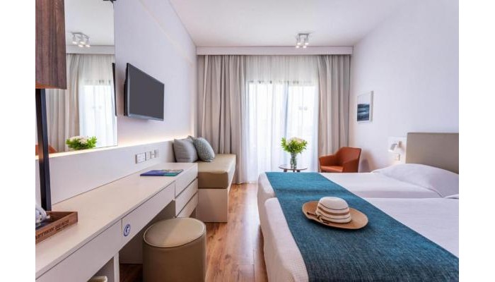 Hotel Louis Phaethon Beach poza 5