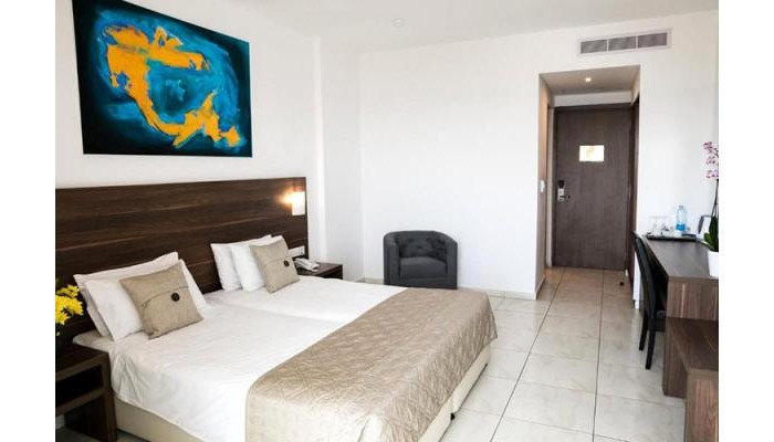 Theo Sunset Bay Holiday Village poza 9