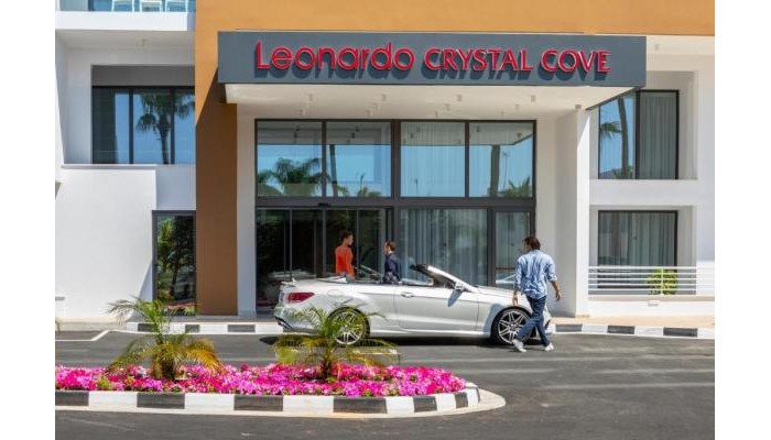Hotel Leonardo Crystal Cove By The Sea (Adults Only, 18+) poza 1