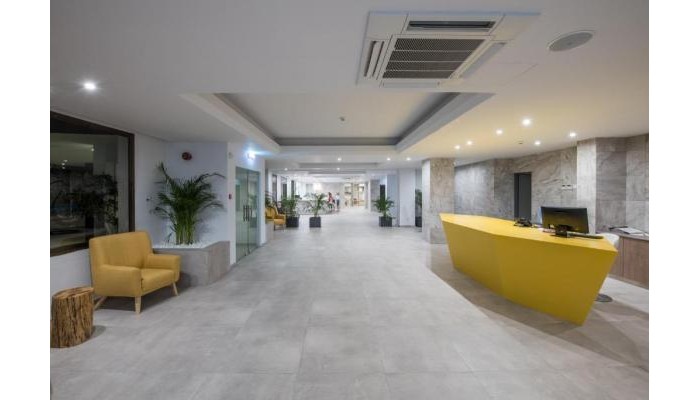 Narcissos Hotel Apartments poza 2