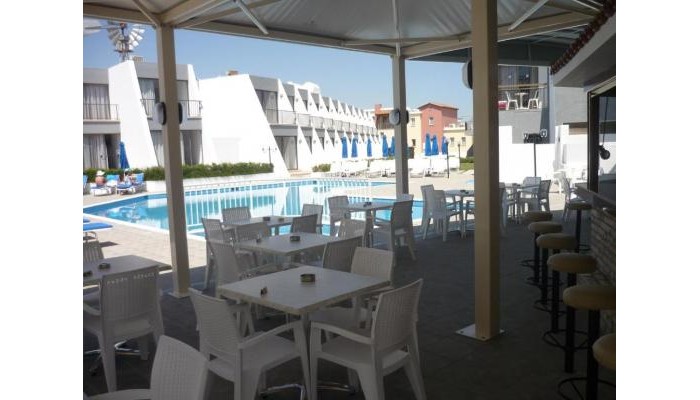 Penelope Beach Hotel Apts poza 0
